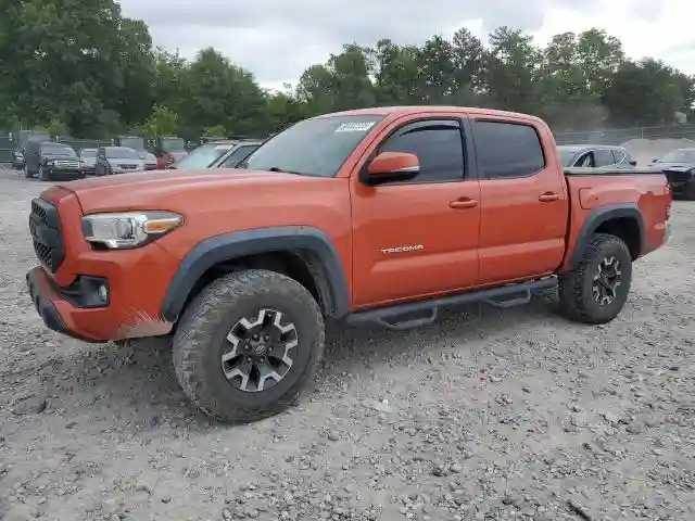 2017 TOYOTA TACOMA