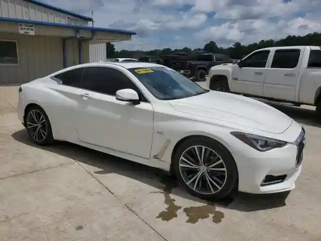 JN1EV7EL2HM554070 2017 INFINITI Q60-3