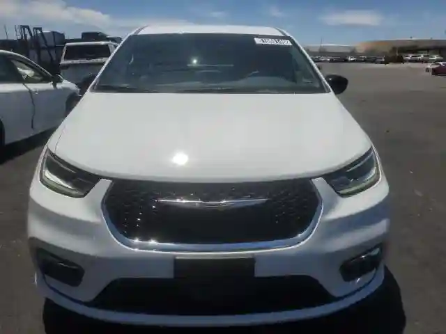 2C4RC1S71RR156596 2024 CHRYSLER PACIFICA-4