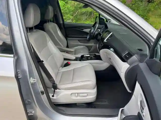 5FNYF6H94JB070661 2018 HONDA PILOT-4