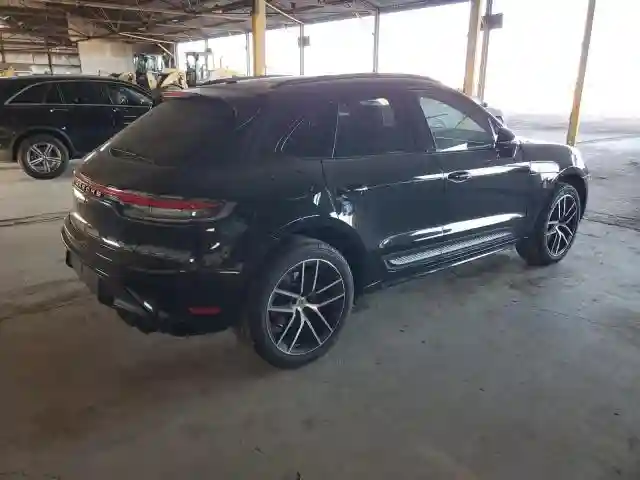 WP1AA2A55PLB04899 2023 PORSCHE MACAN BASE-2