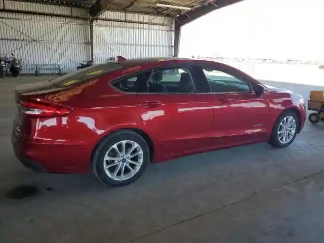 3FA6P0LU4KR135866 2019 FORD FUSION-2