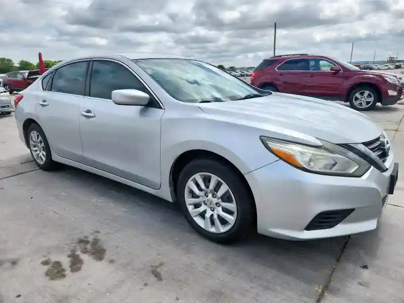 1N4AL3AP1GN347655 2016 NISSAN ALTIMA-3