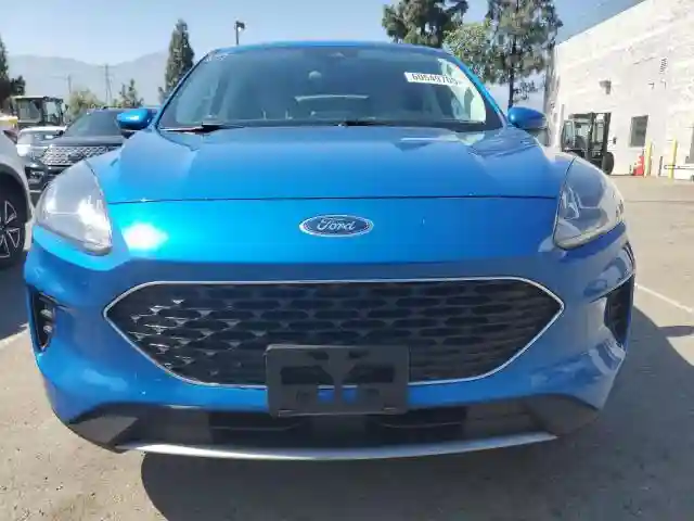 1FMCU0G62MUA69715 2021 FORD ESCAPE-4