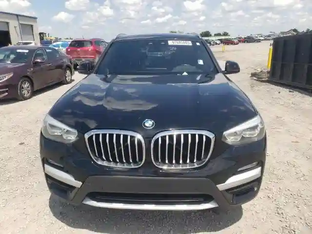 5UXTR7C58KLF26902 2019 BMW X3-4