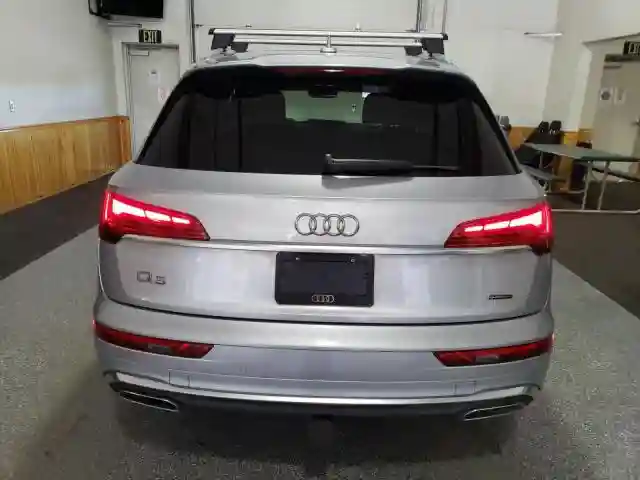 WA1F2BFY0N2084081 2022 AUDI Q5-5