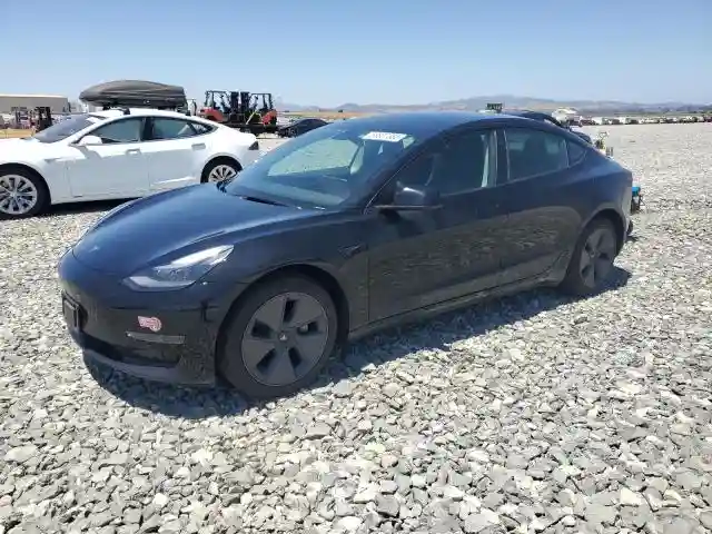 5YJ3E1EA5NF324639 2022 TESLA MODEL 3-0