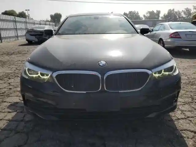 WBAJA5C50KG900572 2019 BMW 5 SERIES-4