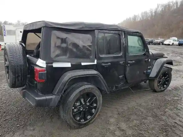1C4RJXP60RW257385 2024 JEEP WRANGLER-2