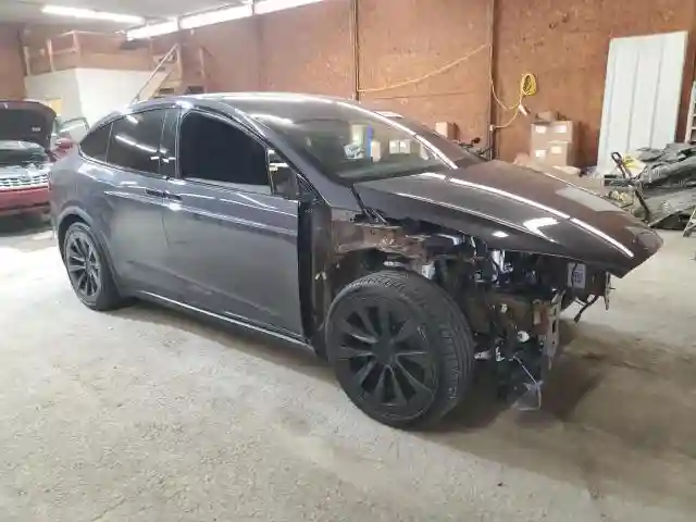 7SAXCBE60NF337262 2022 TESLA MODEL X-3