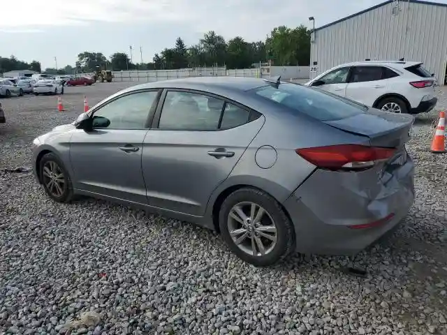 KMHD84LF3HU103768 2017 HYUNDAI ELANTRA-1