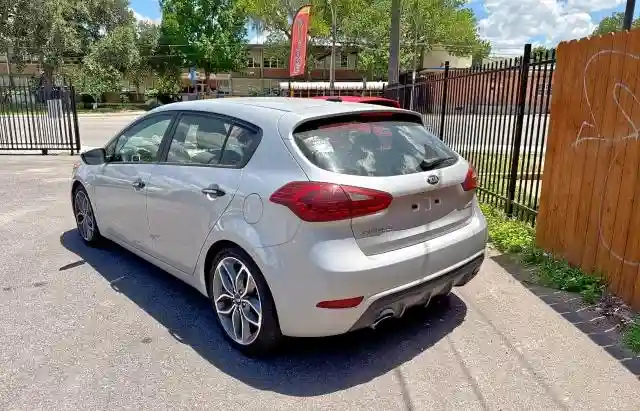 KNAFZ5A3XG5603747 2016 KIA FORTE-2