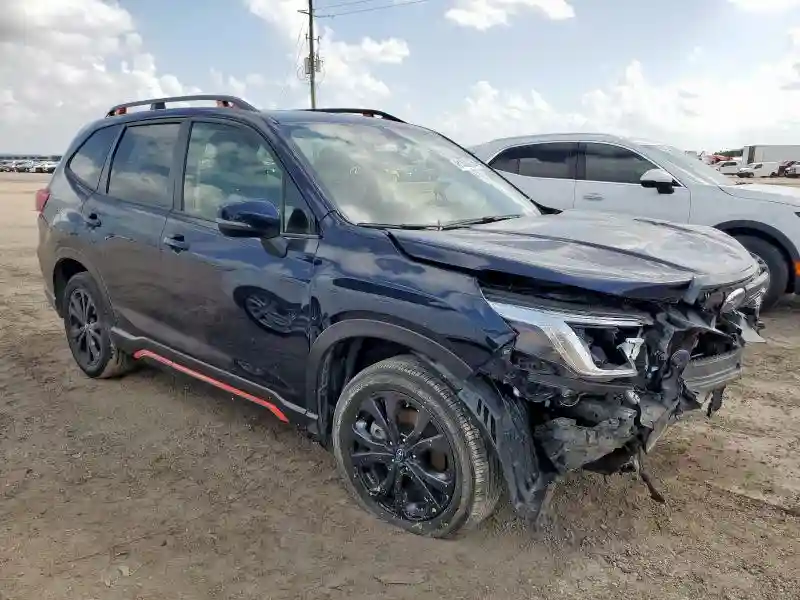 JF2SKAJC6NH504922 2022 SUBARU FORESTER-3