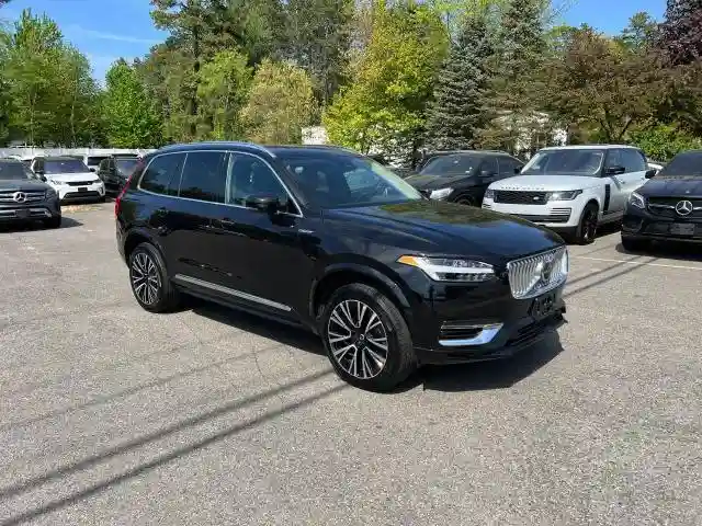 YV4H60CN8P1985514 2023 VOLVO XC90 PLUS-1