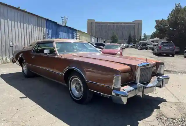6Y89A807458 1976 LINCOLN MARK SERIE-0