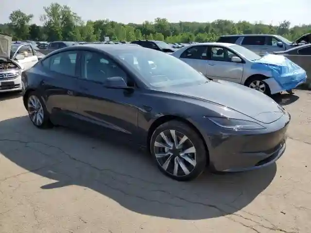 5YJ3E1EA0RF735193 2024 TESLA MODEL 3-3