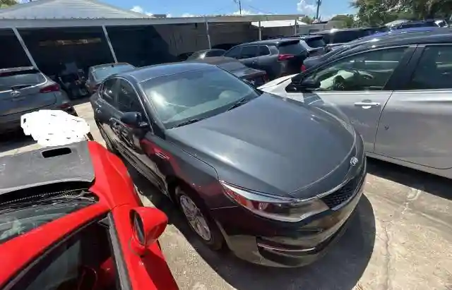 5XXGT4L34GG019016 2016 KIA OPTIMA-0