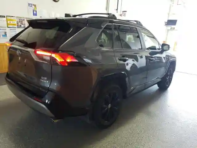 JTME6RFV8RD552931 2024 TOYOTA RAV4-2
