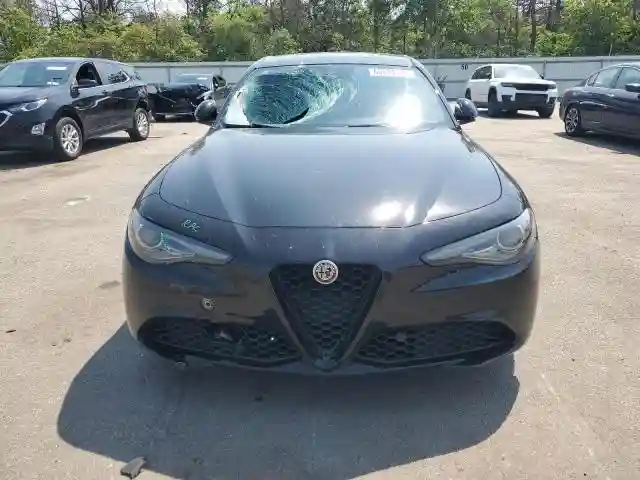 ZARFAEEN6H7550756 2017 ALFA ROMEO GIULIA-4
