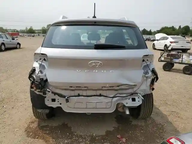 KMHRC8A35SU355050 2025 HYUNDAI VENUE-5