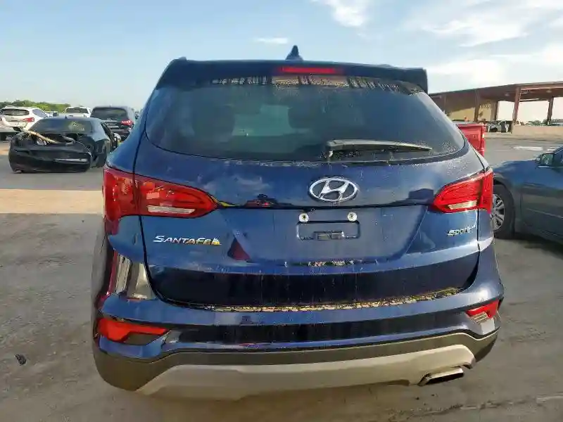 5XYZU3LB7JG562872 2018 HYUNDAI SANTA FE-5