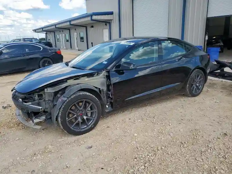 5YJ3E1EB4NF286636 2022 TESLA MODEL 3-0