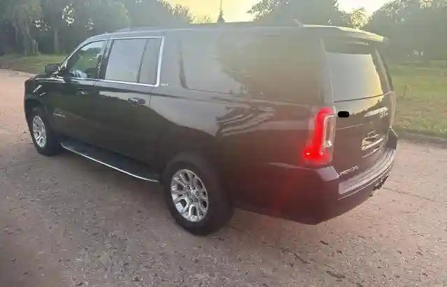1GKS2GKC5LR263656 2020 GMC YUKON-2