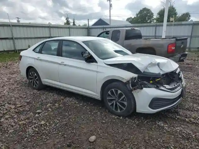 3VW5M7BU4PM024051 2023 VOLKSWAGEN JETTA-3