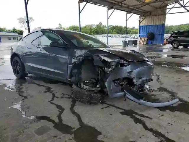 5YJ3E1EAXMF086804 2021 TESLA MODEL 3-3