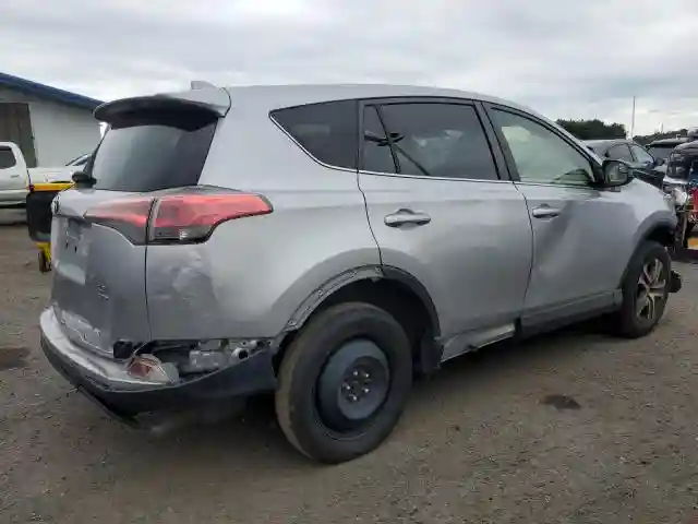 JTMBFREV3JJ206523 2018 TOYOTA RAV4-2