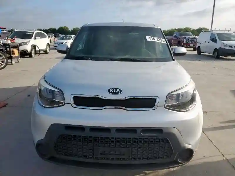 KNDJN2A23G7853432 2016 KIA SOUL-4
