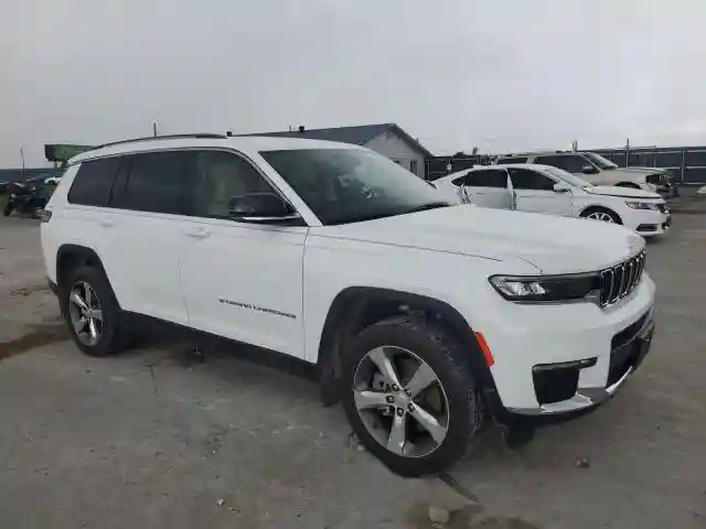 1C4RJKBG8N8565275 2022 JEEP GRAND CHEROKEE-3
