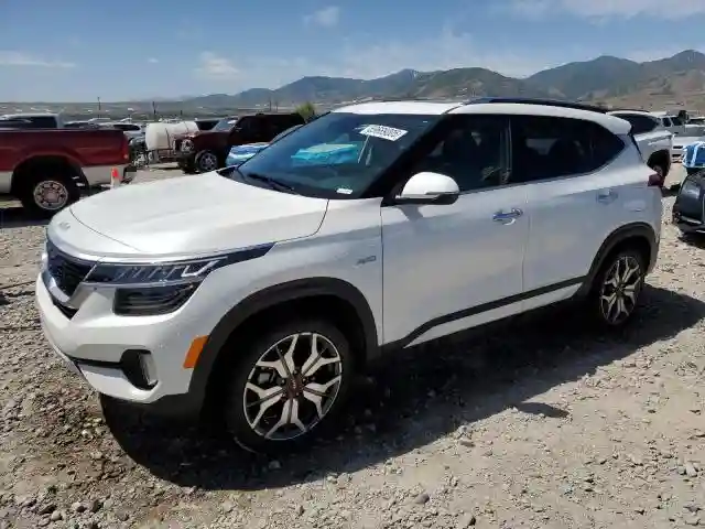 KNDETCA23N7273737 2022 KIA SELTOS-0
