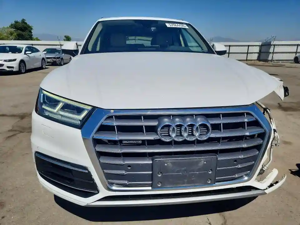WA1BNAFY4J2153624 2018 AUDI Q5-4