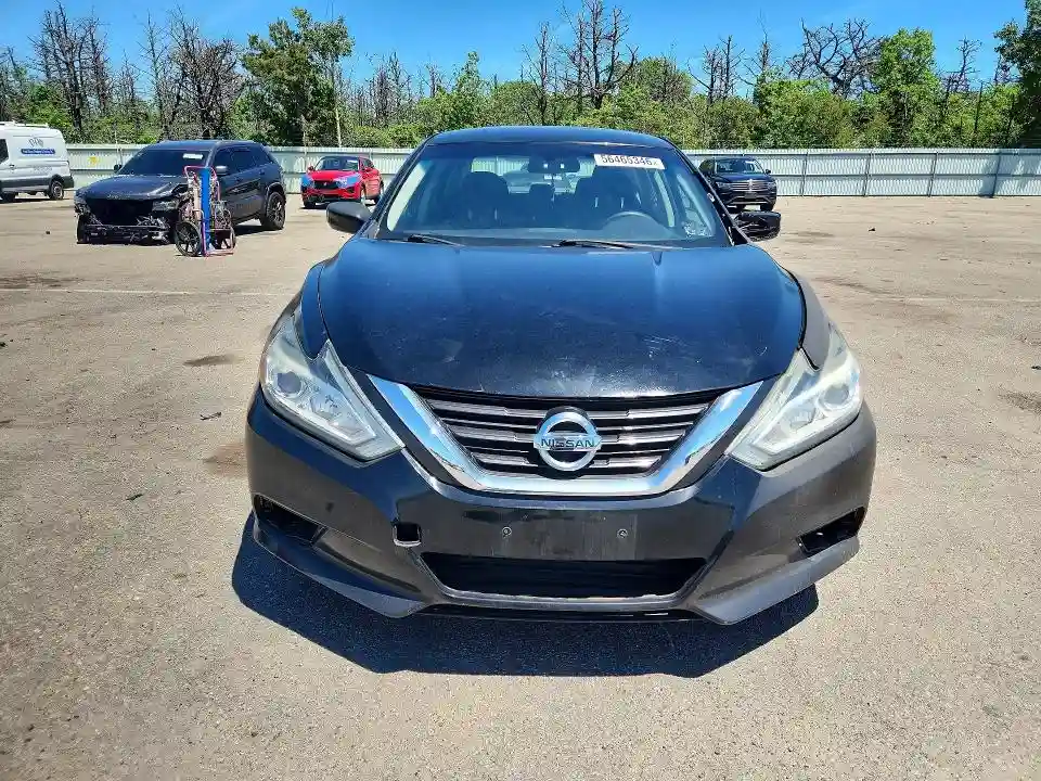 1N4AL3AP0HC218531 2017 NISSAN ALTIMA-4