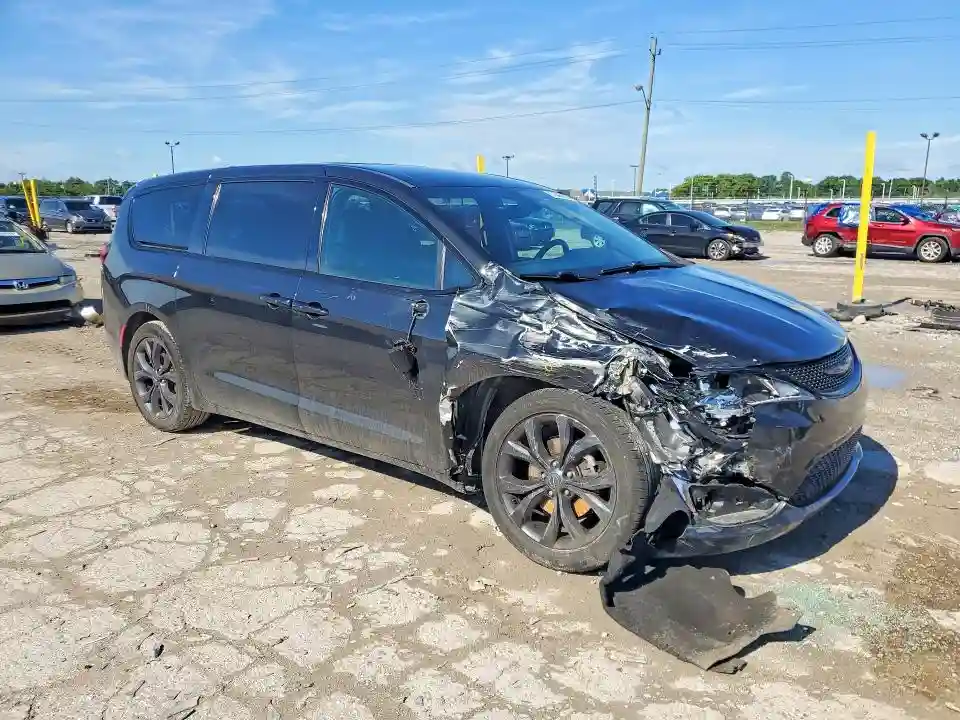 2C4RC1FG8KR638983 2019 CHRYSLER PACIFICA-3