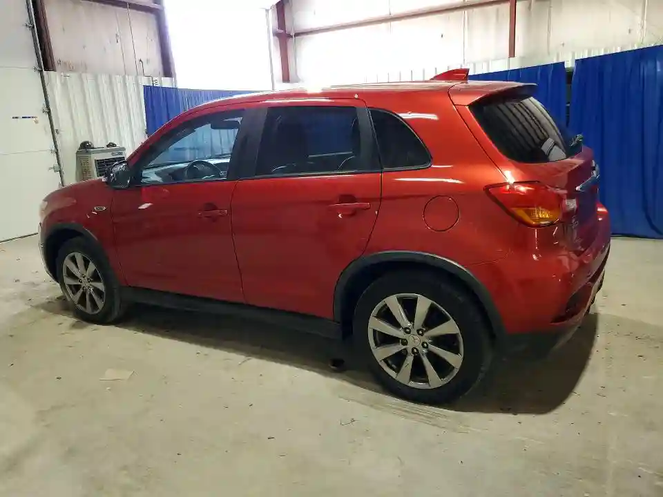 JA4AR3AW2JU013240 2018 MITSUBISHI OUTLANDER-1