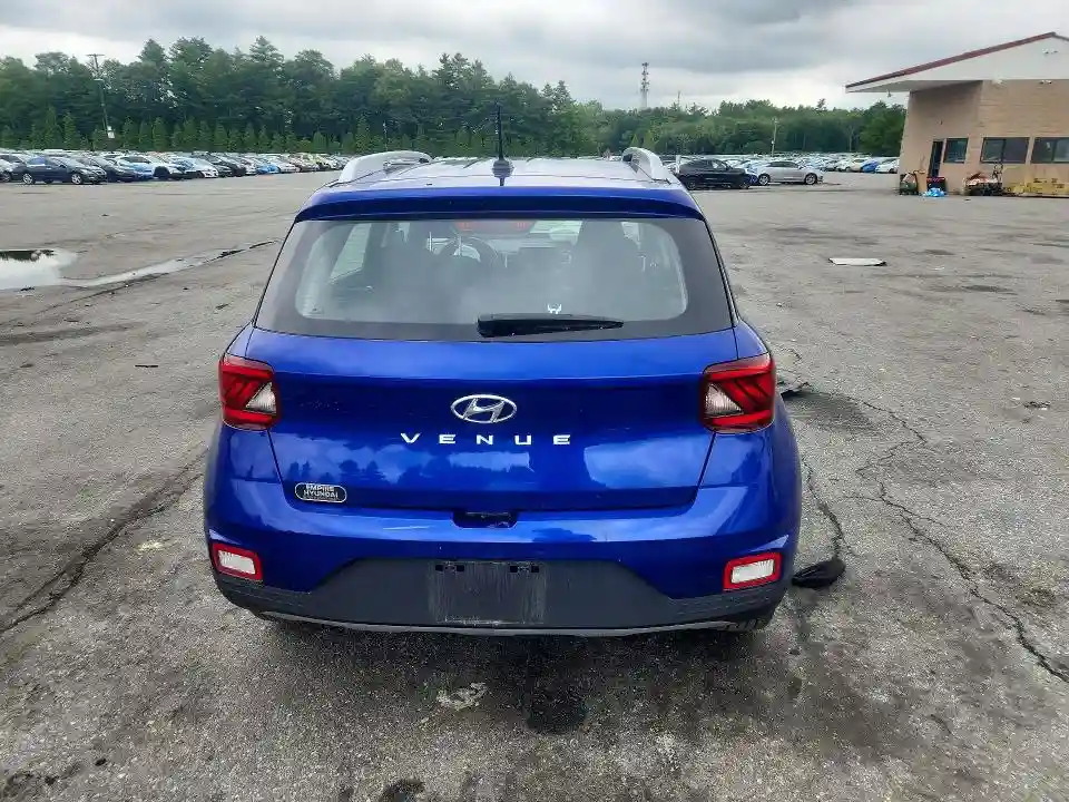 KMHRC8A32SU409808 2025 HYUNDAI VENUE-5