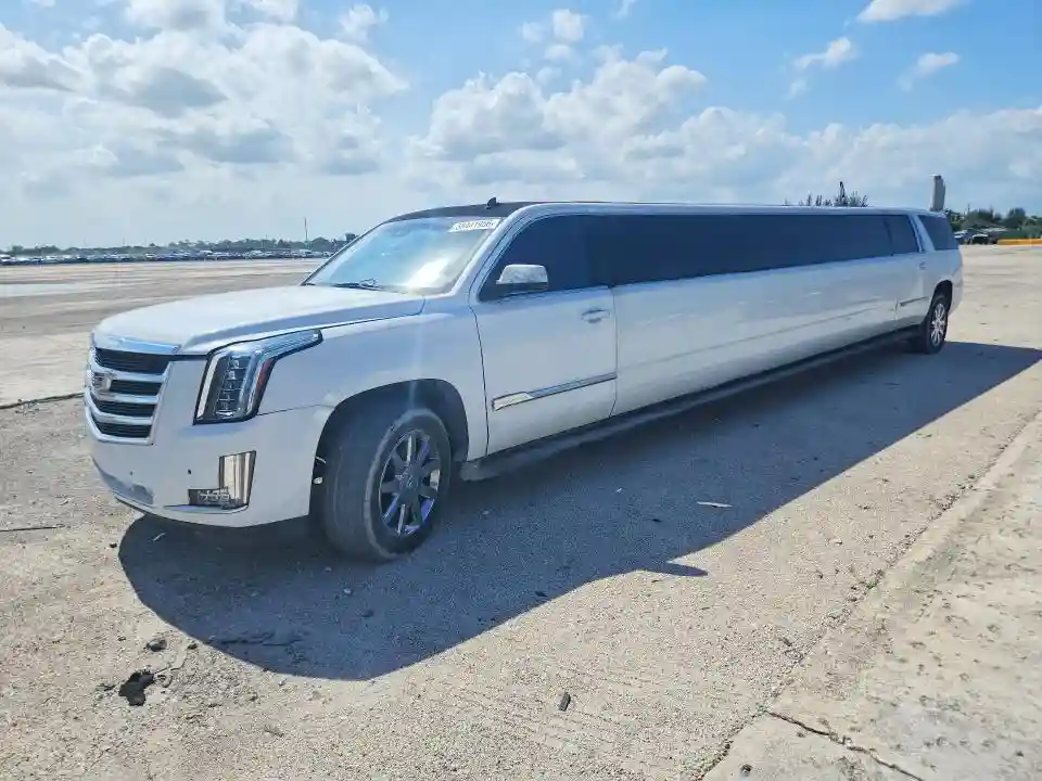 1GNSCJKC0FR139800 2015 CHEVROLET SUBURBAN-0
