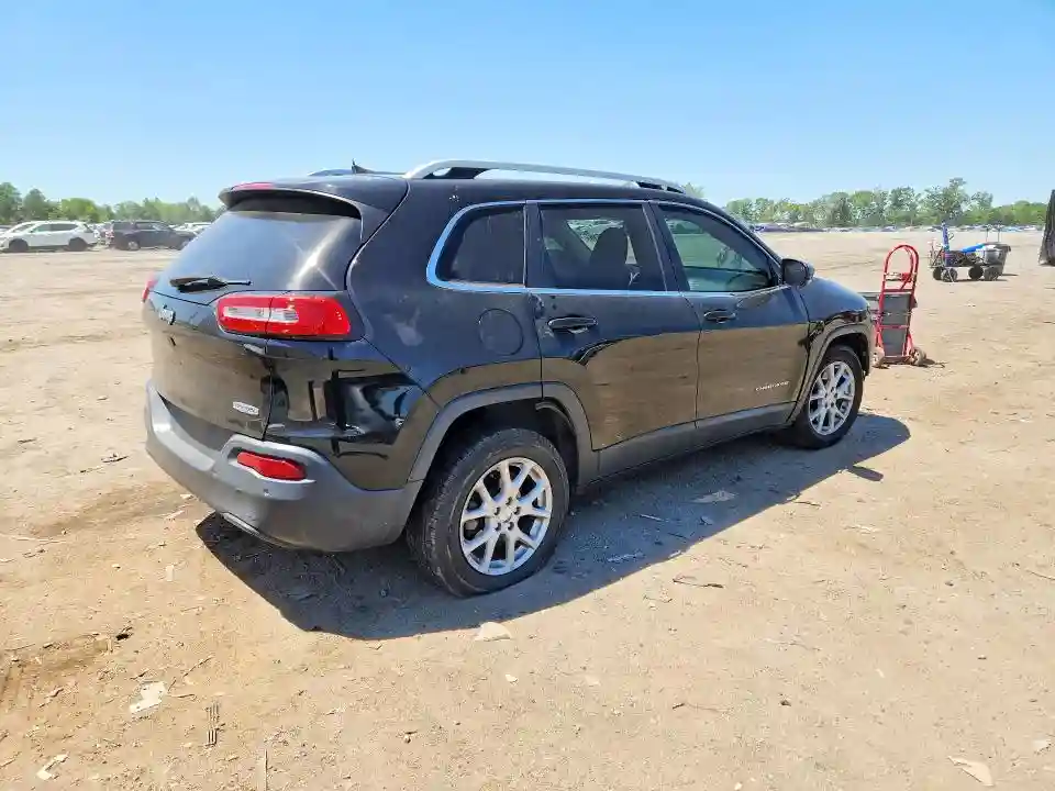 1C4PJLCB5HW540382 2017 JEEP CHEROKEE-2