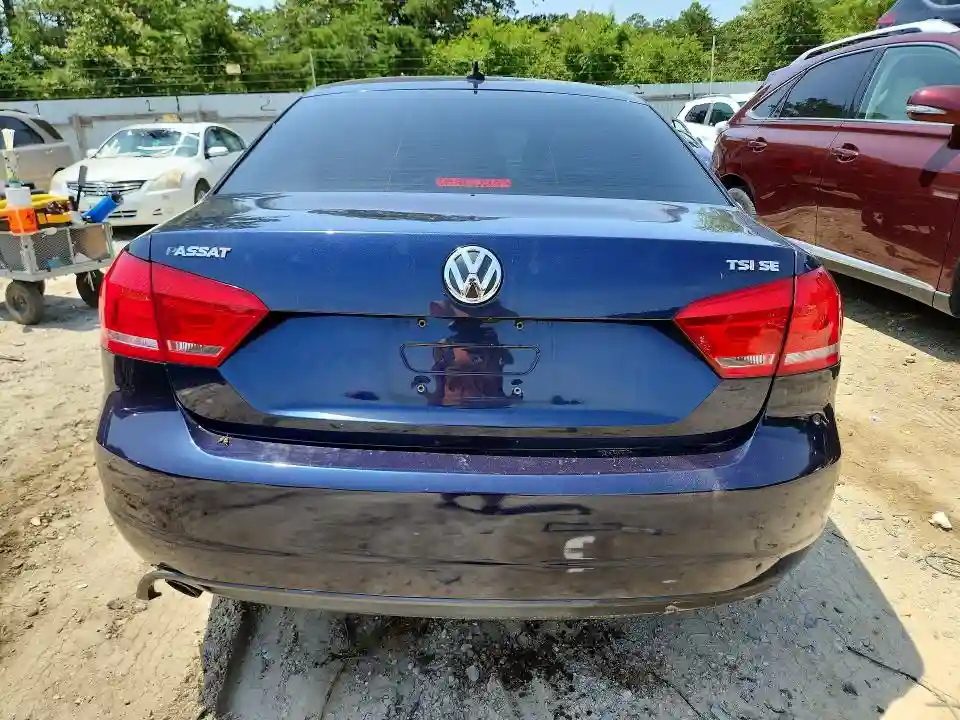 1VWBT7A37FC008831 2015 VOLKSWAGEN PASSAT-5