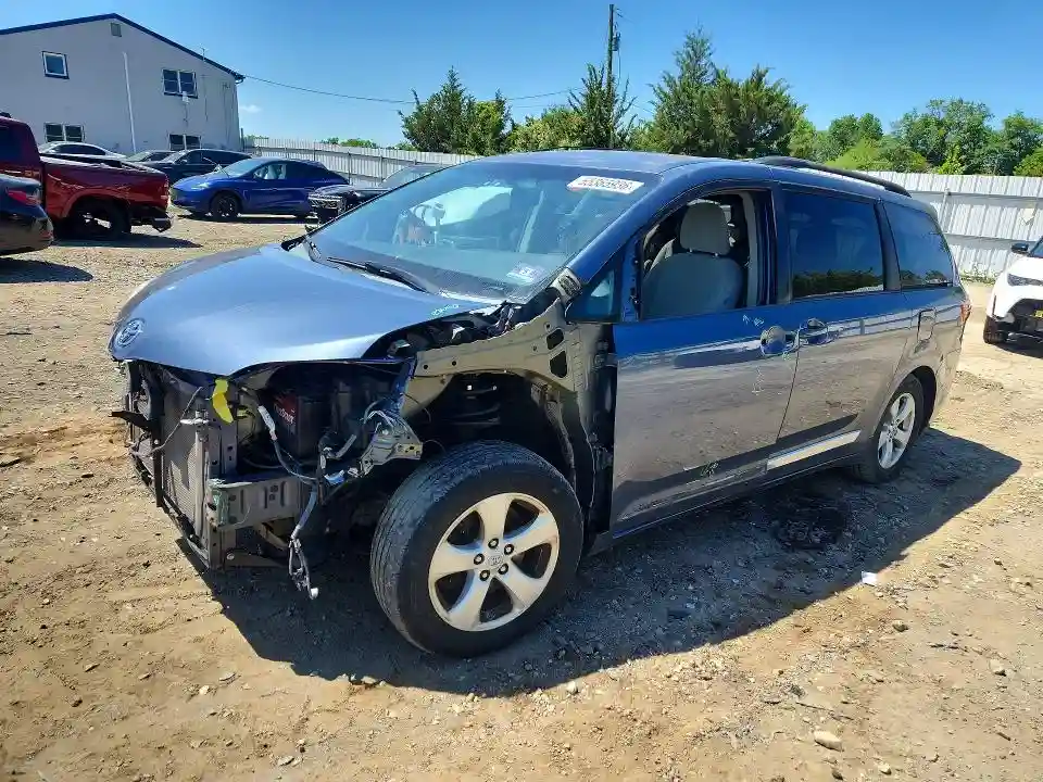 5TDKK3DC4FS580898 2015 TOYOTA SIENNA-0