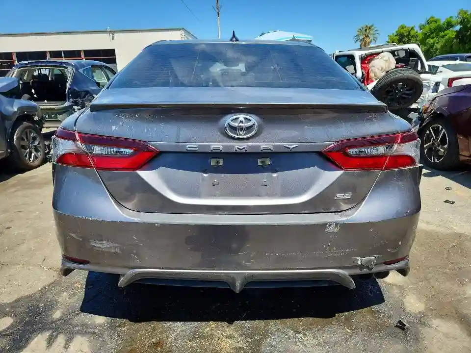 4T1G11AK7MU536472 2021 TOYOTA CAMRY-5