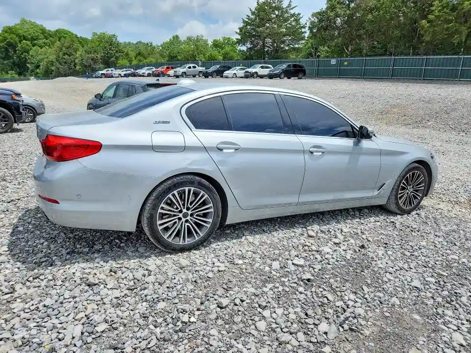 WBAJA9C53KB393641 2019 BMW 5 SERIES-2
