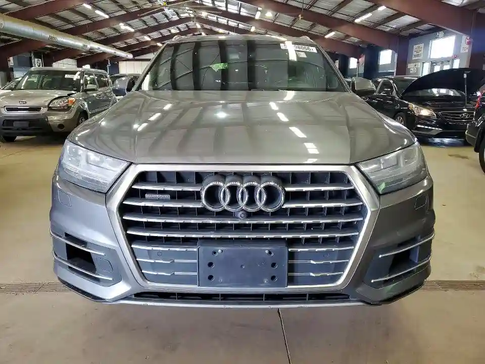 WA1LAAF74HD012526 2017 AUDI Q7-4