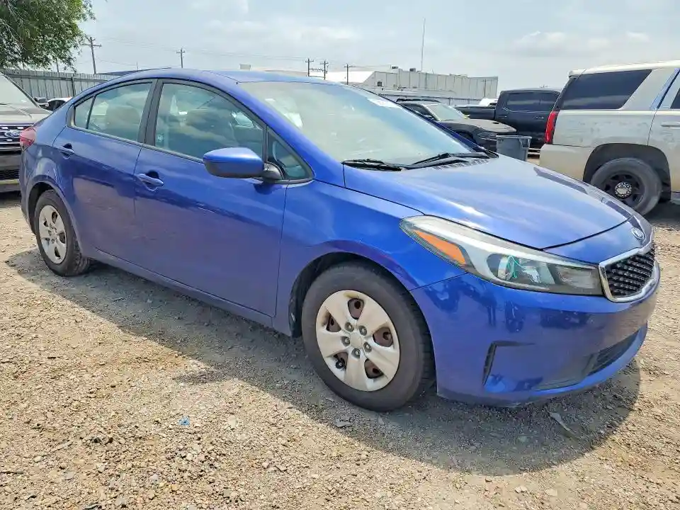 3KPFL4A73JE268327 2018 KIA FORTE-3