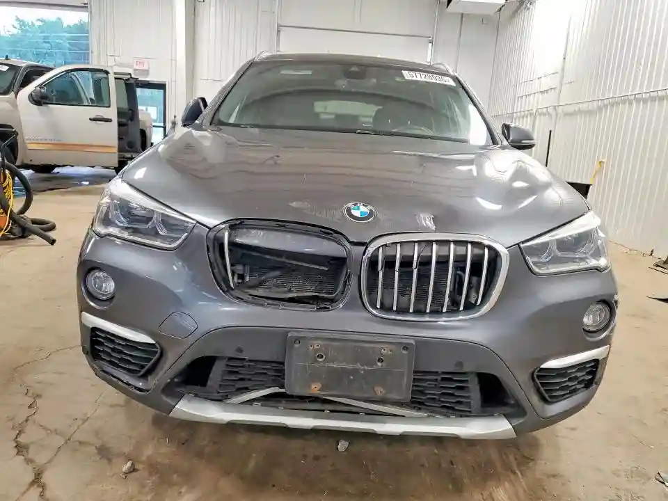 WBXHT3C36G5E53687 2016 BMW X1-4