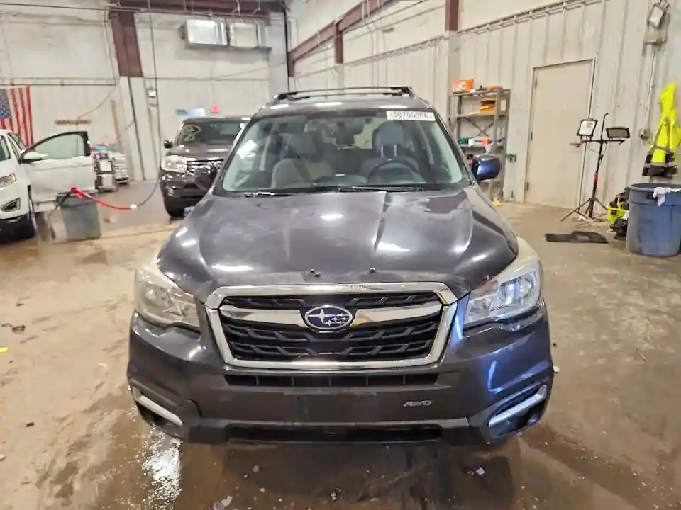 JF2SJAGC5HH466386 2017 SUBARU FORESTER-4