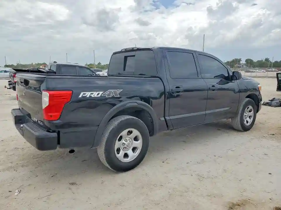 1N6AA1EC6PN113066 2023 NISSAN TITAN-2