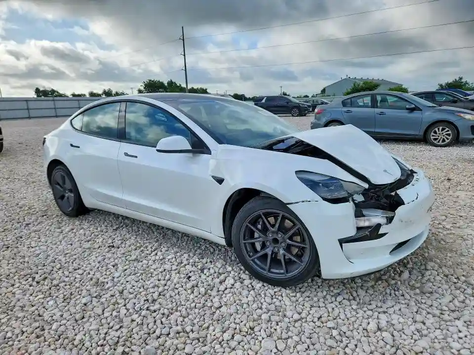 5YJ3E1EA9PF502670 2023 TESLA MODEL 3-3